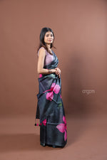 Load image into Gallery viewer, Black Tussar Digital Print Saree with Bold Pink Floral Design