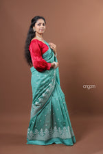 Load image into Gallery viewer, Banswara Green Cotton Silk Saree with Exquisite White Embroidery Design