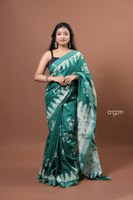 Load image into Gallery viewer, Green Cotton Slub Saree with Handcrafted White Floral Patterns