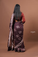 Load image into Gallery viewer, Elegant Brown Cotton Slub Saree with Handcrafted White Floral Prints