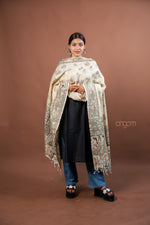 Load image into Gallery viewer, Cream Poly Dupion Dupatta with Traditional Screen Print and Artistic Border Design