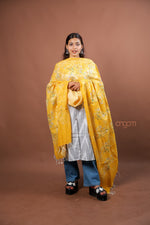 Load image into Gallery viewer, Mustard Linen Dupatta with Delicate Digital Floral Print for Graceful Ethnic Elegance