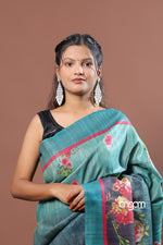 Load image into Gallery viewer, Kolika Ghicha Digital Print Saree with Elegant Floral Designs
