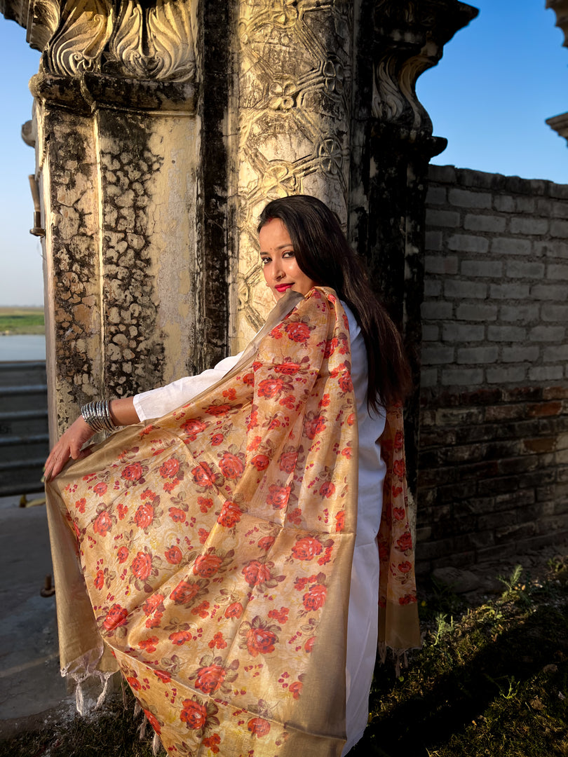 Golden Tussar Silk Dupatta with Vibrant Red Rose Motifs