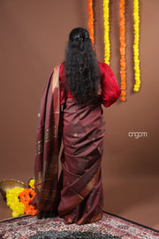 Elegant Brown Liva Saree with Zari Motifs and Border Design