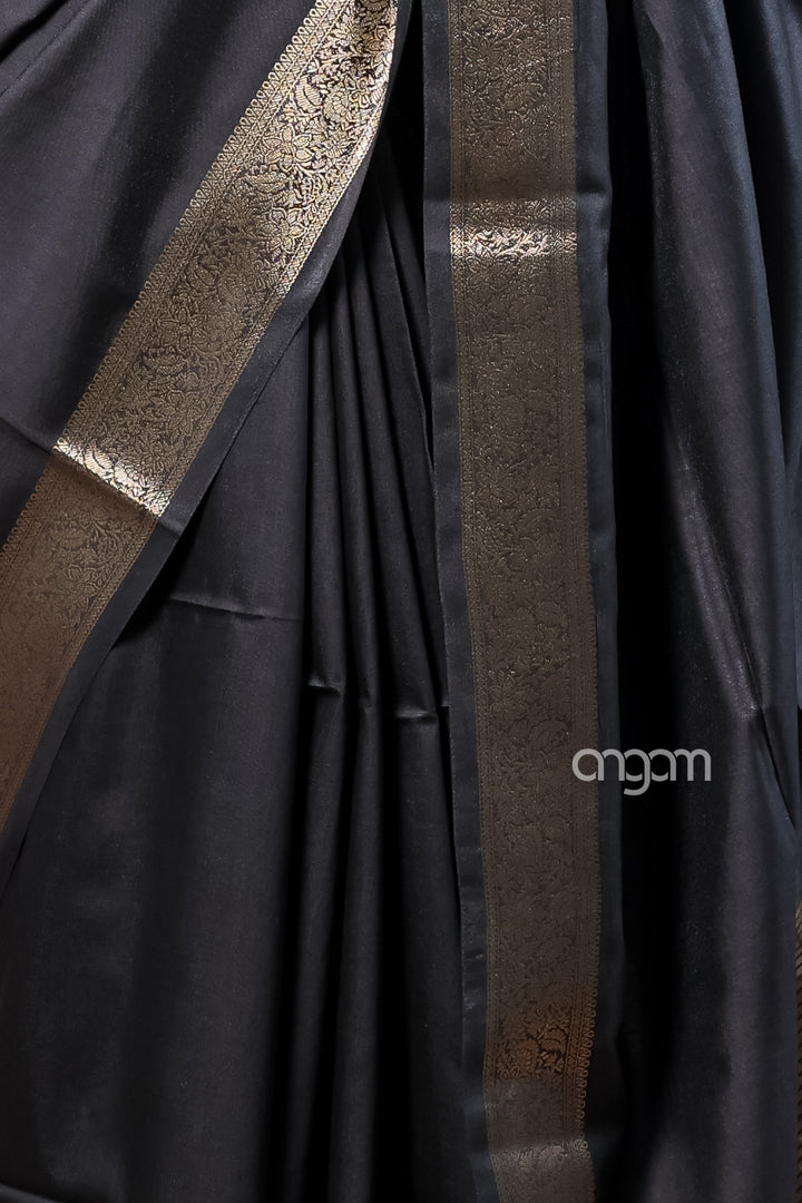 Liva Elegant Black Saree with Golden Zari Border for Grace