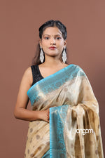 Load image into Gallery viewer, Banswara Handwoven Beige Saree with Blue Zari Border Elegance
