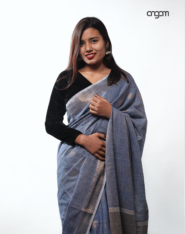 Elegant Blue Cotton Slub Saree with Subtle Golden Accents