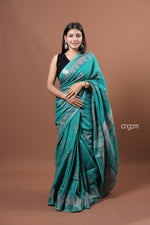 Load image into Gallery viewer, Elegant Green Cotton Slub Saree with Subtle Floral Print Design
