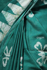 Load image into Gallery viewer, Green Cotton Slub Saree with Handcrafted White Floral Patterns
