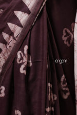 Load image into Gallery viewer, Elegant Brown Cotton Slub Saree with Handcrafted White Floral Prints
