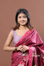 Load image into Gallery viewer, Elegant Kolika Munga Digital Print Saree with Floral Motifs
