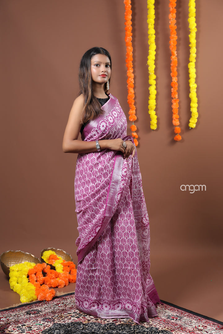 Elegant Pink Cotton Slub Saree with Intricate Patterns and Border