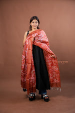 Load image into Gallery viewer, Coral Silk Dupatta with Pink Paisley Digital Print Elegant Ethnic Design