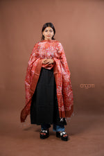 Load image into Gallery viewer, Coral Silk Dupatta with Pink Paisley Digital Print Elegant Ethnic Design