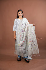 Load image into Gallery viewer, Off White Linen Dupatta with Elegant Digital Botanical Print for Ethnic Grace